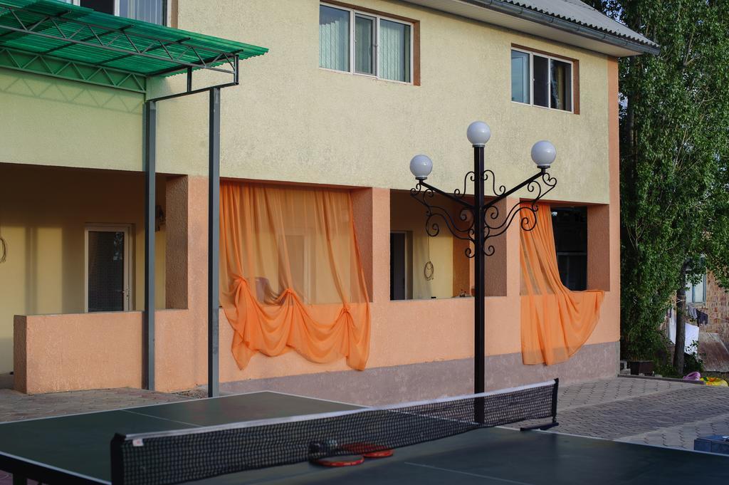 Hotel Yukon Bosteri Exterior foto